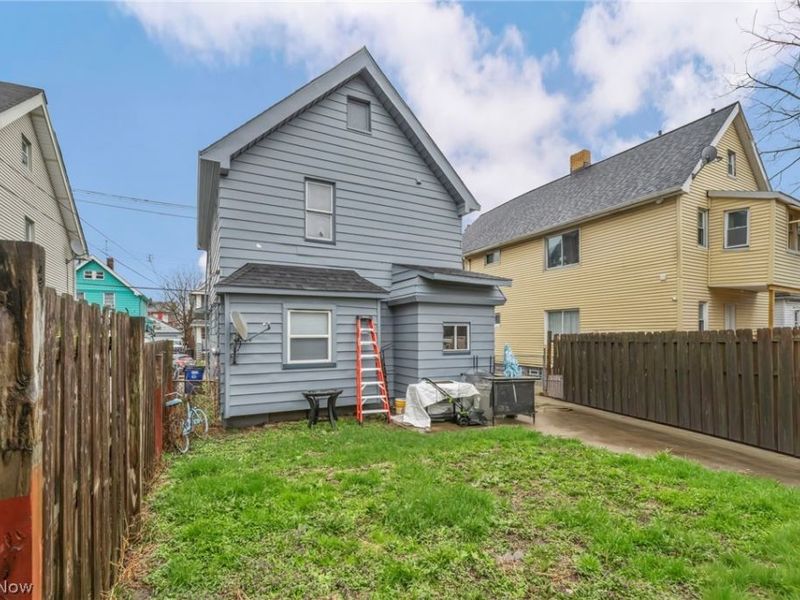 7914 Dorver Avenue, Cleveland, OH 44105 Photo 4