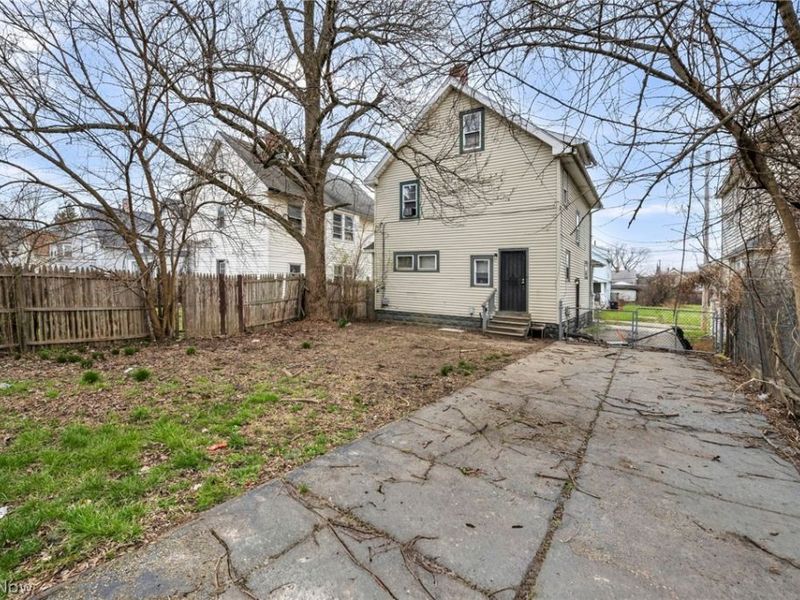 7914 Dorver Avenue, Cleveland, OH 44105 Photo 7