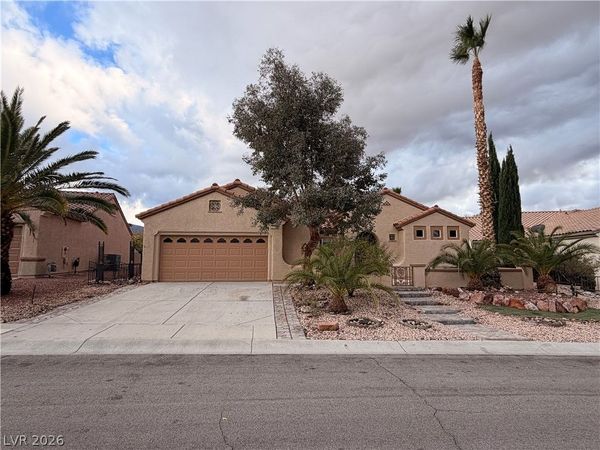 2805 Foxtail Creek Avenue, Henderson, NV 89052