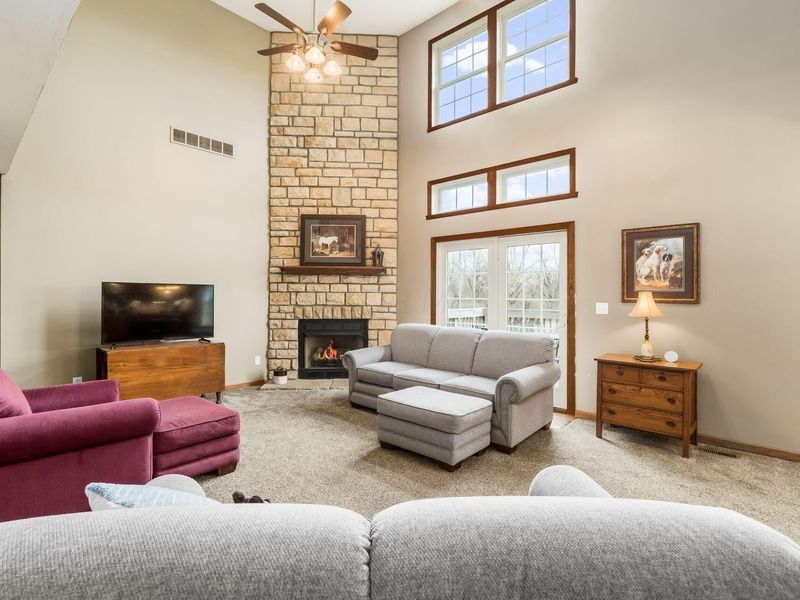 8085 Dorsey Mill Road SE, Heath, OH 43056 Photo 17