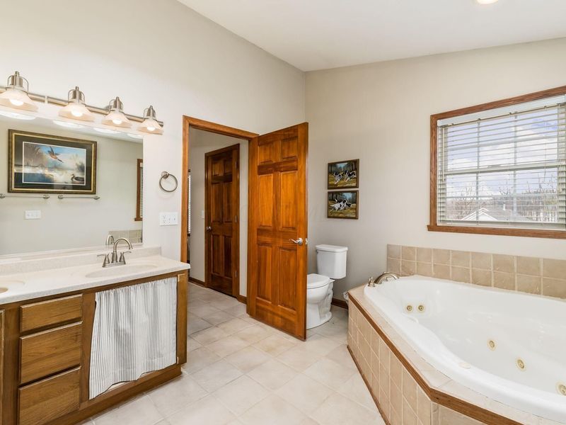 8085 Dorsey Mill Road SE, Heath, OH 43056 Photo 29