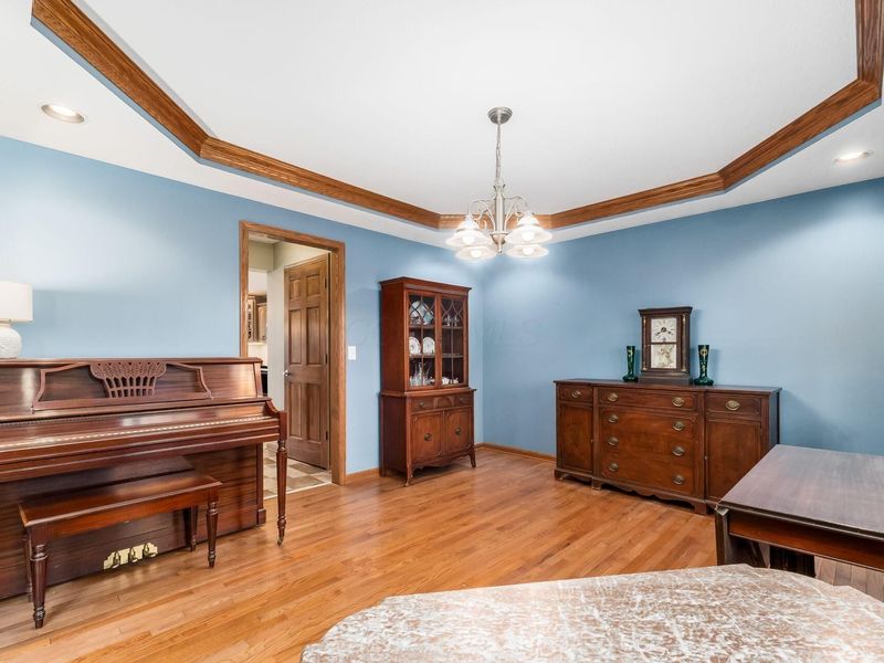 8085 Dorsey Mill Road SE, Heath, OH 43056 Photo 8