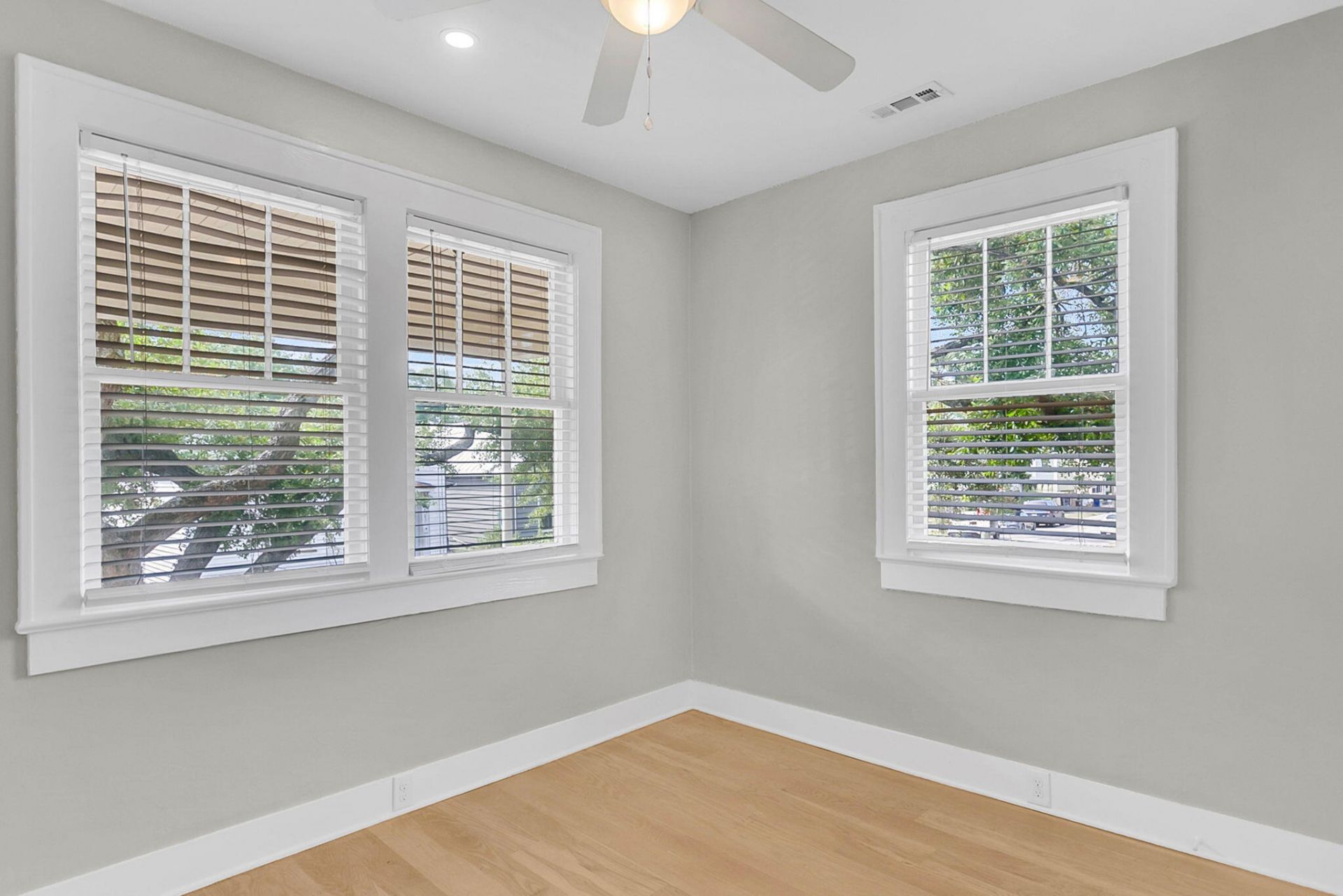 40 Nunan Street Photo 12