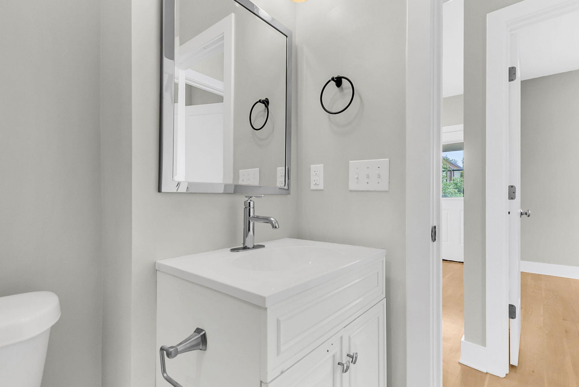 40 Nunan Street Photo 16