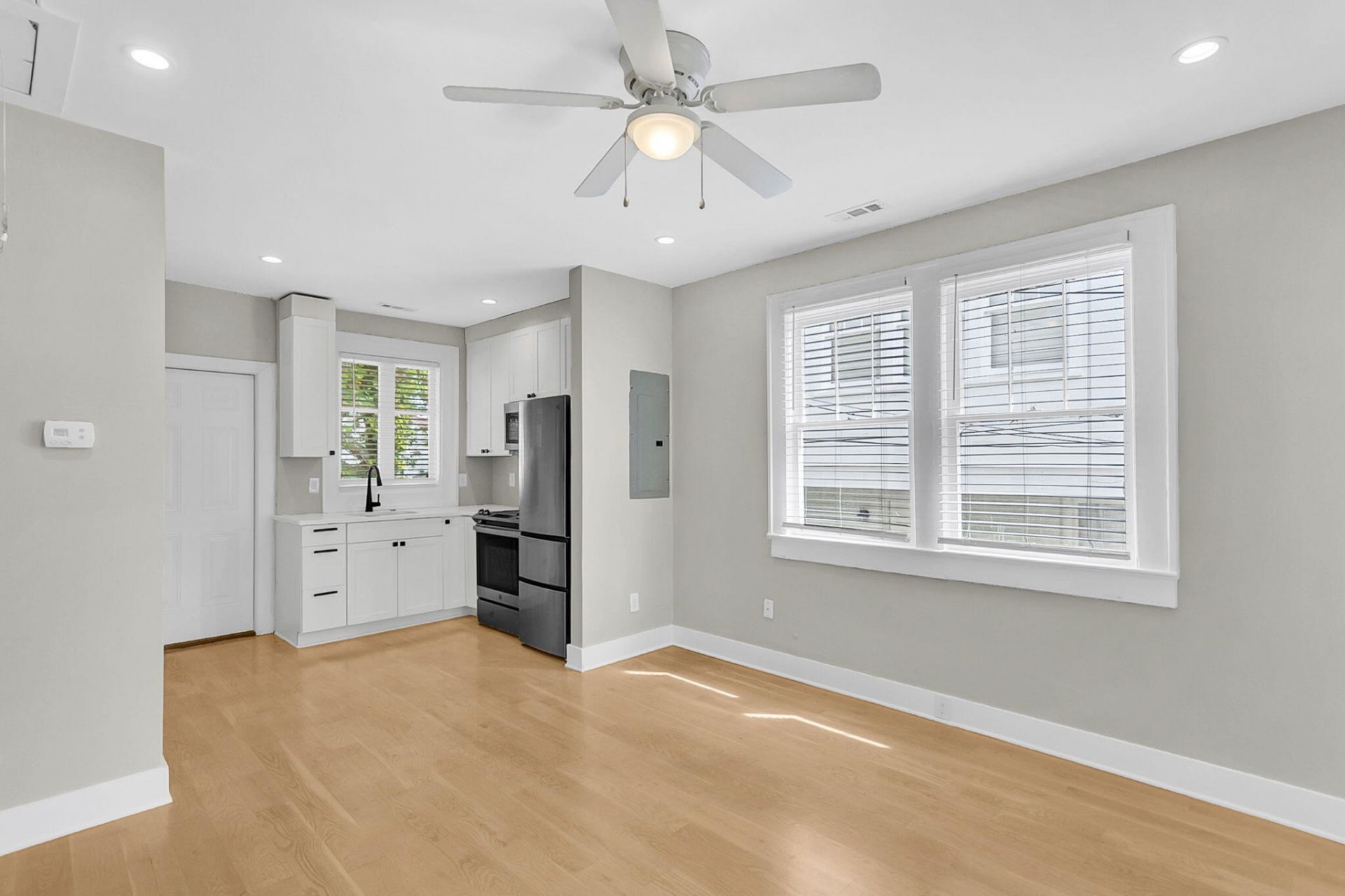 40 Nunan Street Photo 5