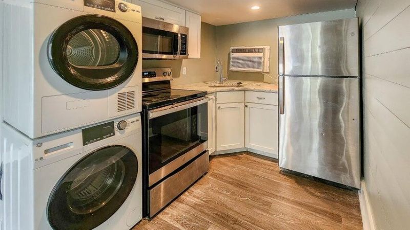 40 Nunan Street Photo 6