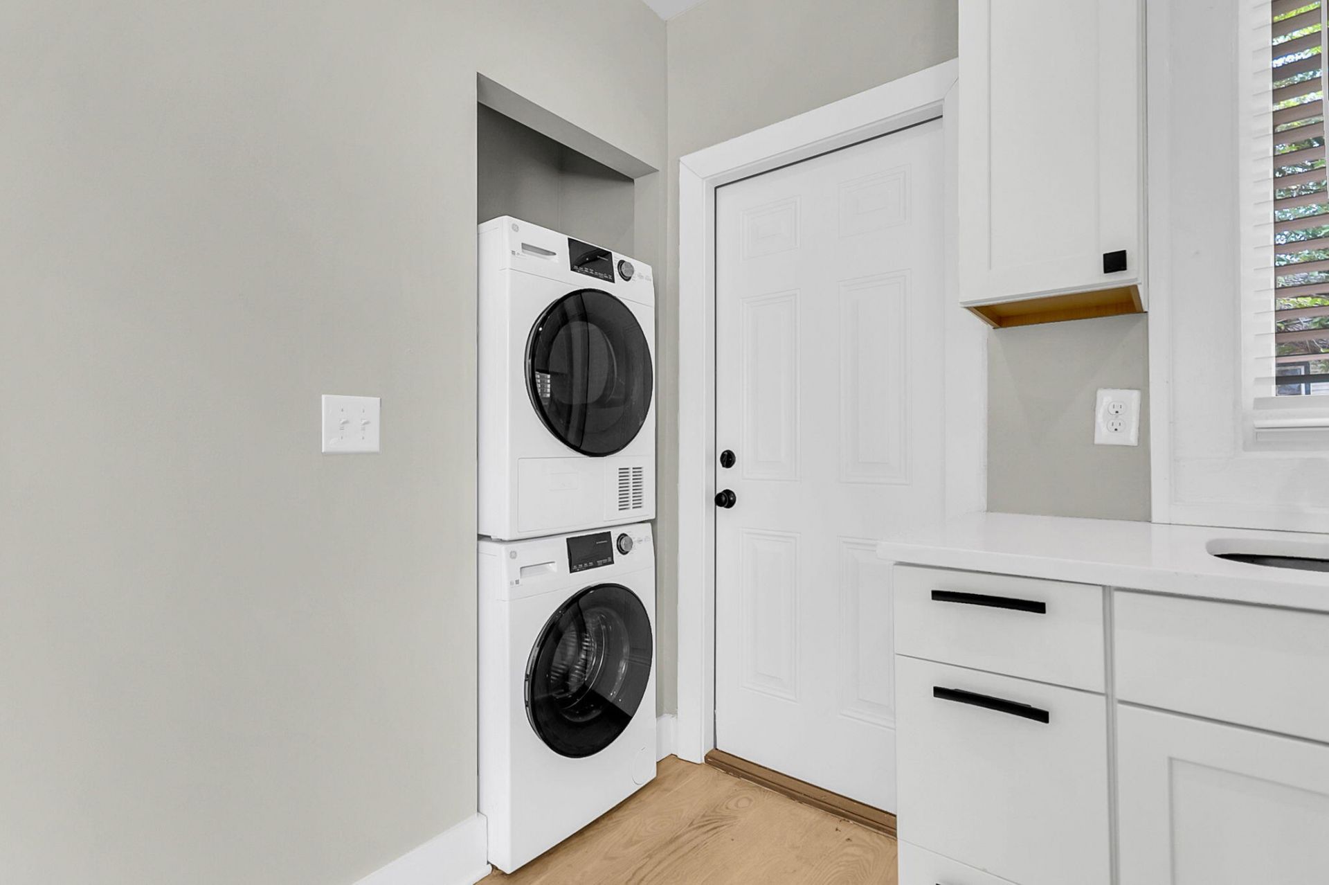 40 Nunan Street Photo 7