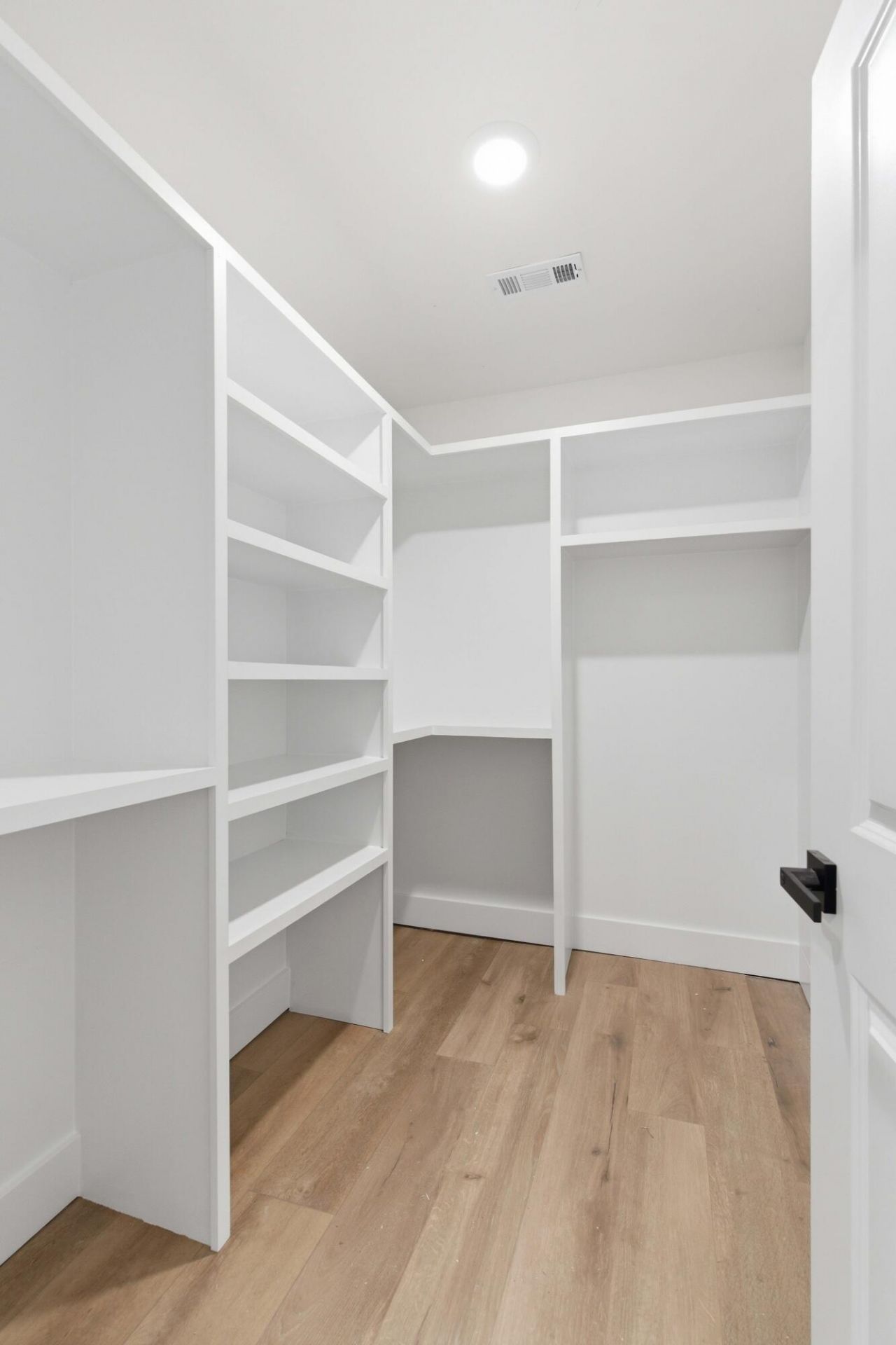 9 Argonne Street Photo 17