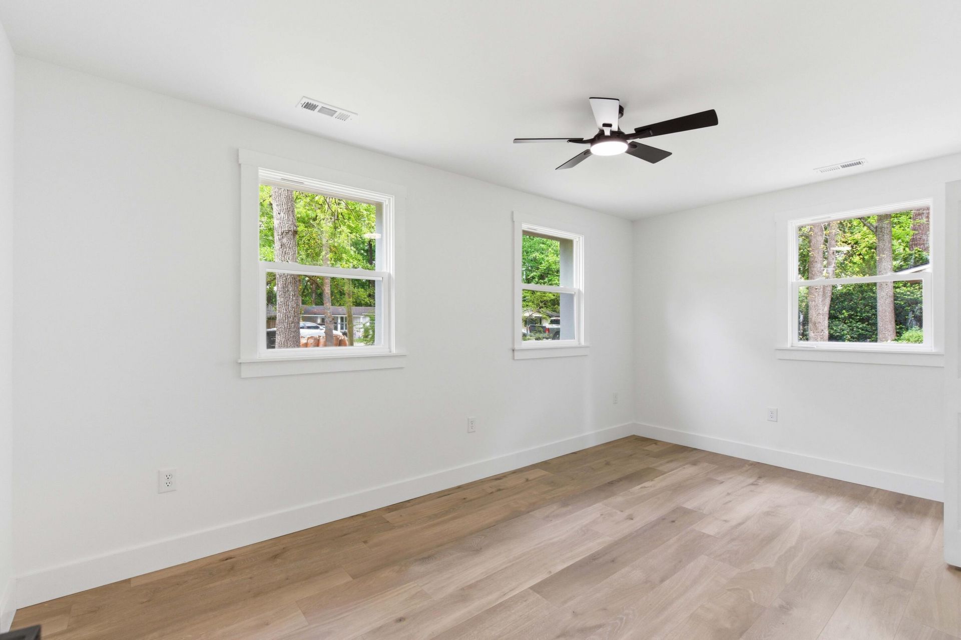 9 Argonne Street Photo 18