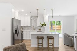 9 Argonne Street photo 4