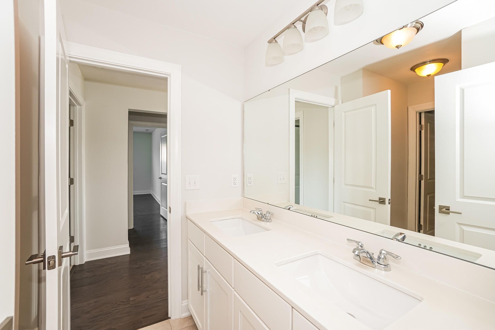1557 Fort Palmetto Circle Photo 6