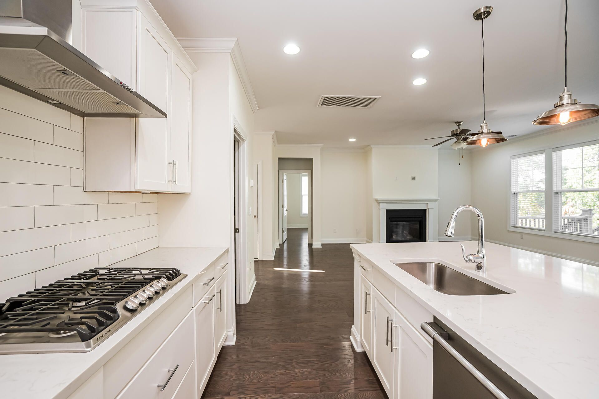 1557 Fort Palmetto Circle Photo 9