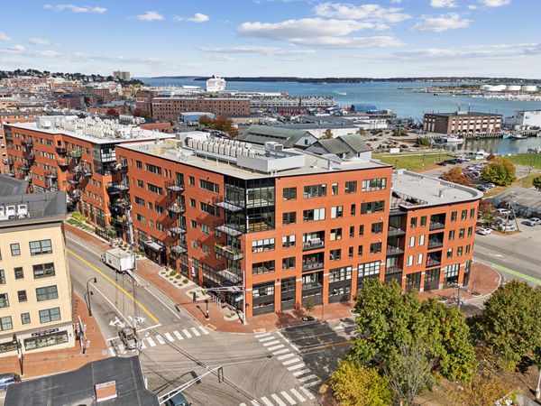 387 Commercial Street, Unit 535, Portland, ME 04101