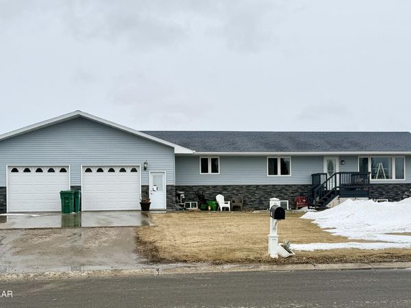1905 9TH Street , Langdon, ND 58249