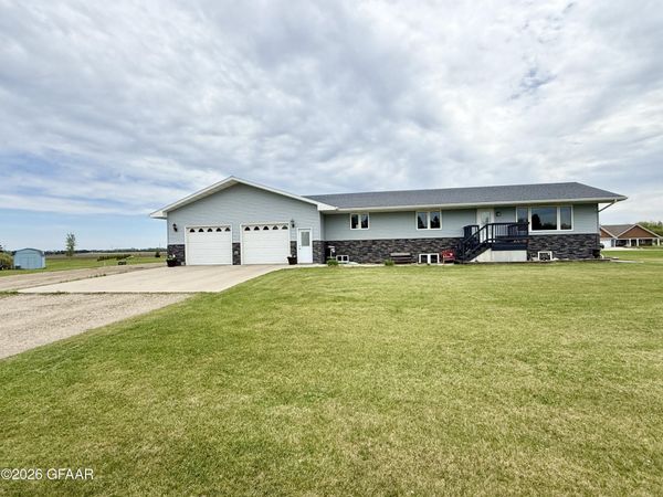 1905 9TH Street, Langdon, ND 58249