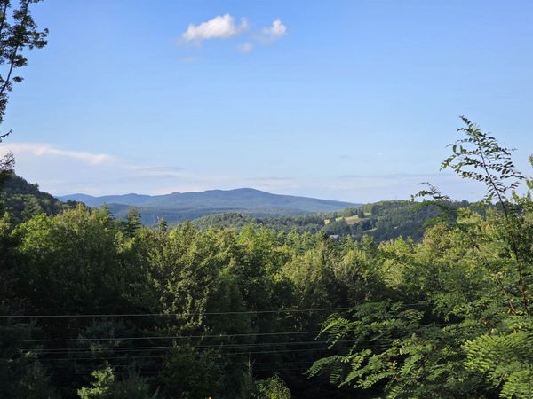 1095 Slate Ledge Road, Waterford, VT 05819