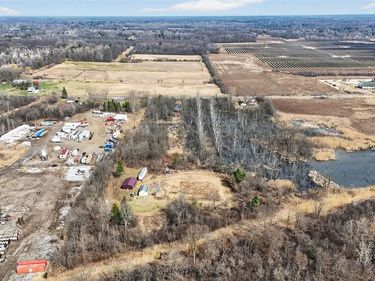 2212 E Coldwater Road , Genesee Twp, MI 48505