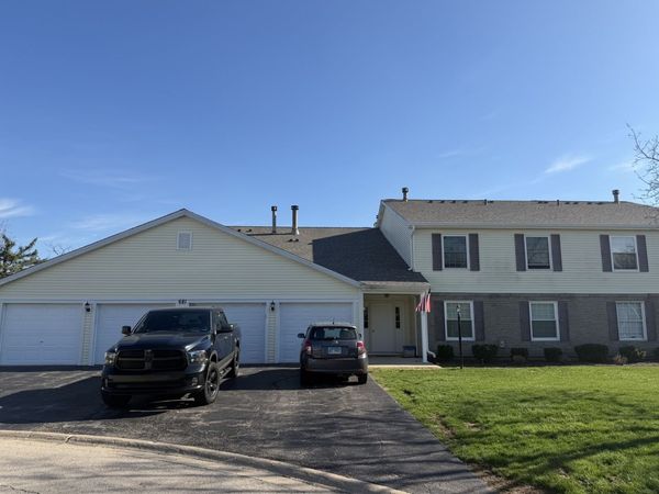 681 Thorntree Court , Unit A1, Bartlett, IL 60103