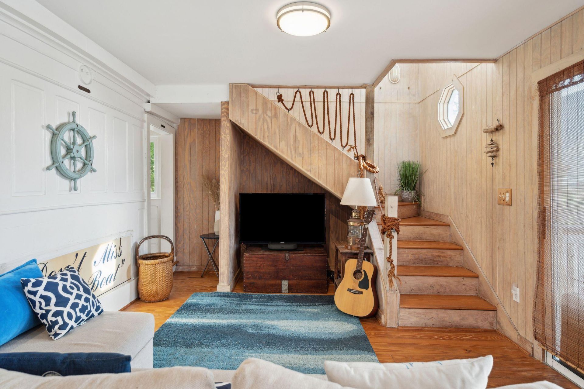 904 E Arctic Avenue Photo 13