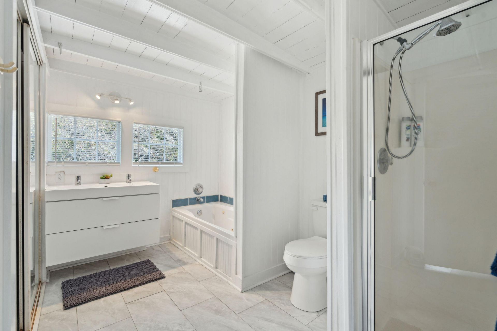 904 E Arctic Avenue Photo 30