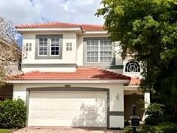 FORT MYERS, FL 33908