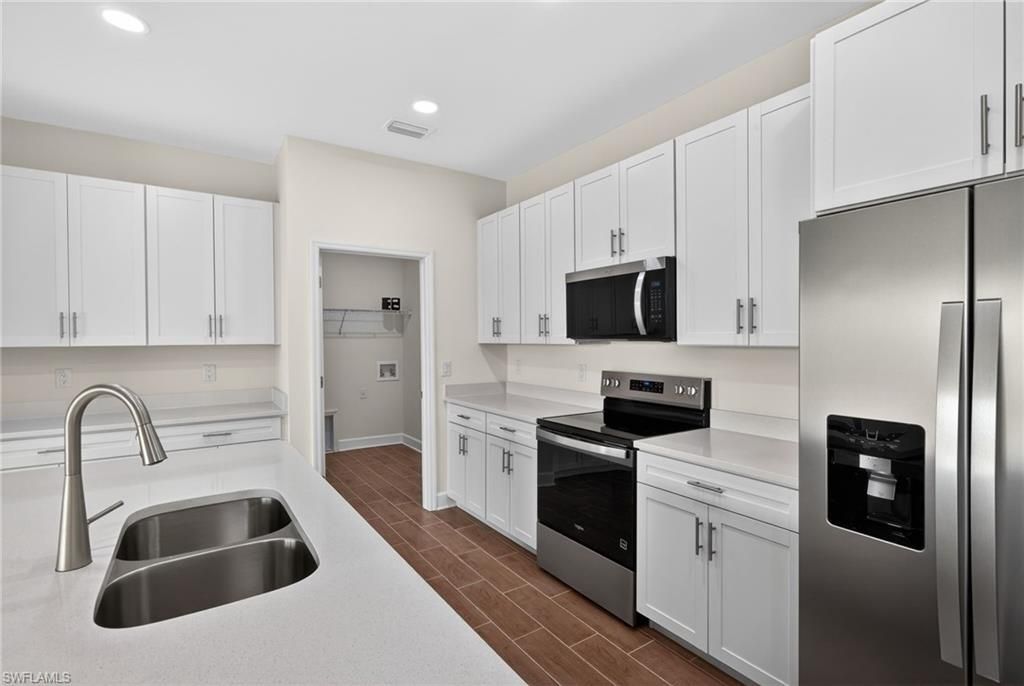 430 NW 14th St , Cape Coral, FL 33993 Photo