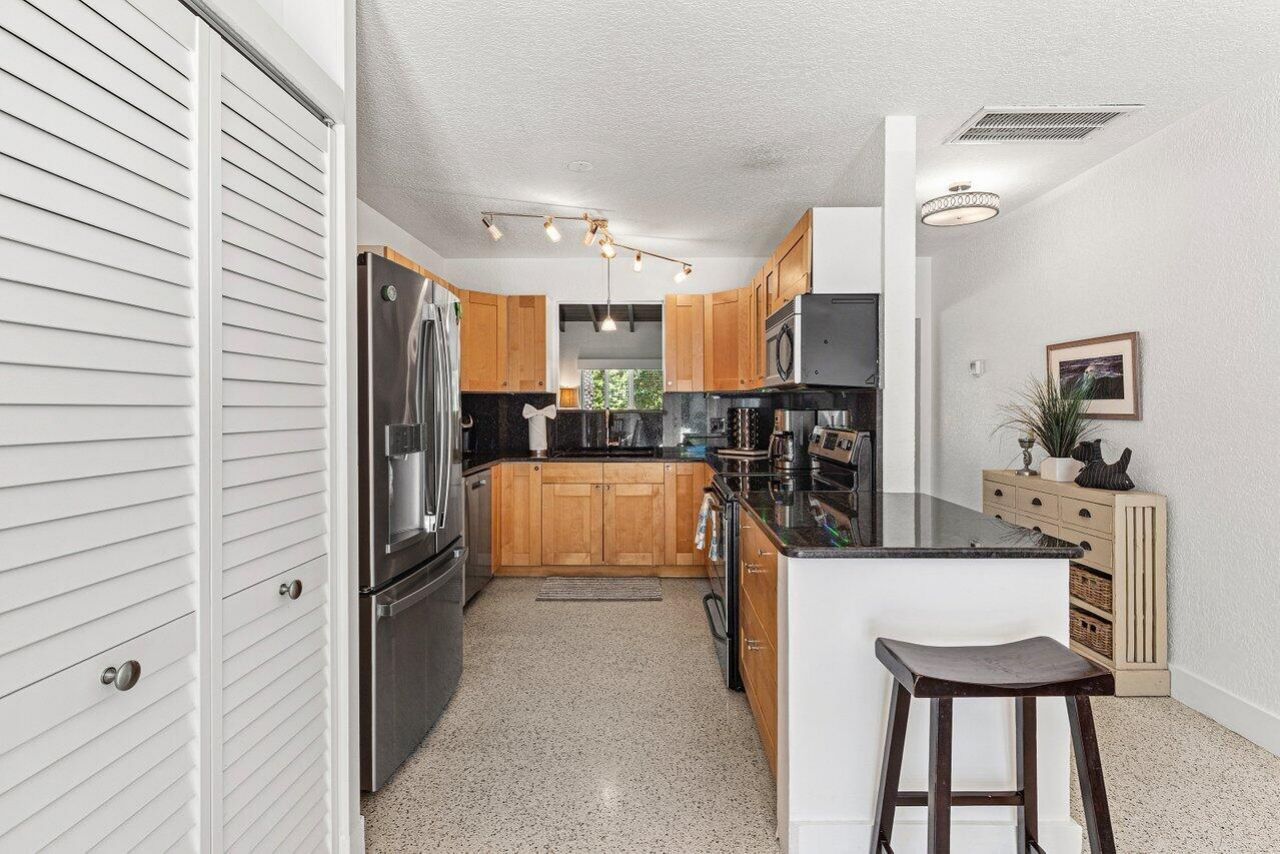 340 NE 7th Avenue, Delray Beach, FL 33483 Photo