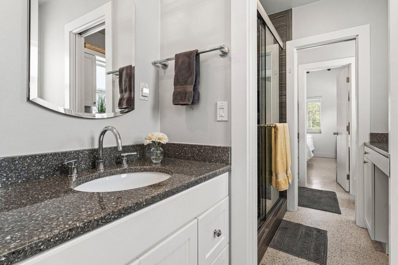 340 NE 7th Avenue, Delray Beach, FL 33483 Photo