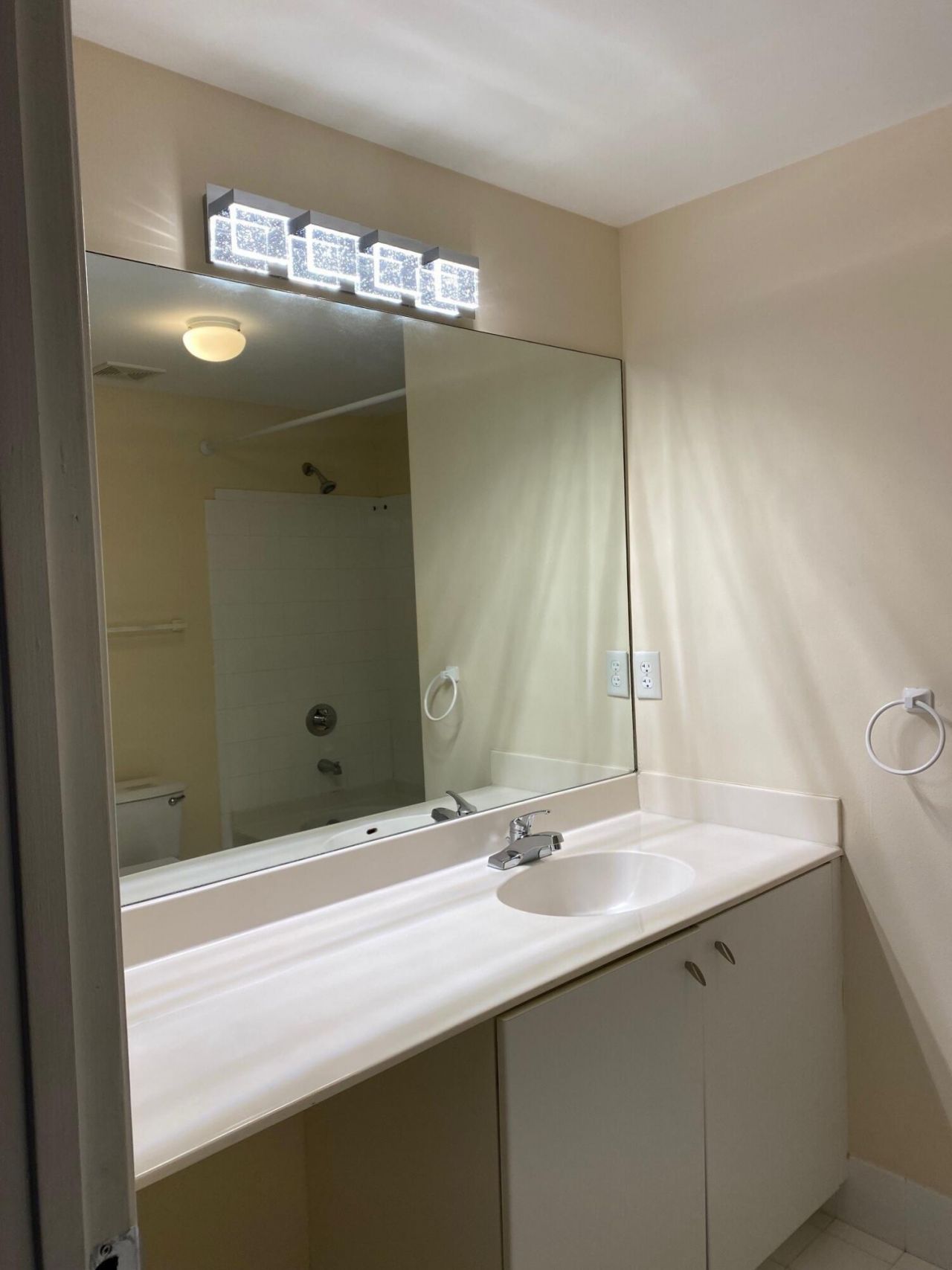 5960 W Sample Road, Unit 208, Coral Springs, FL 33067 Photo