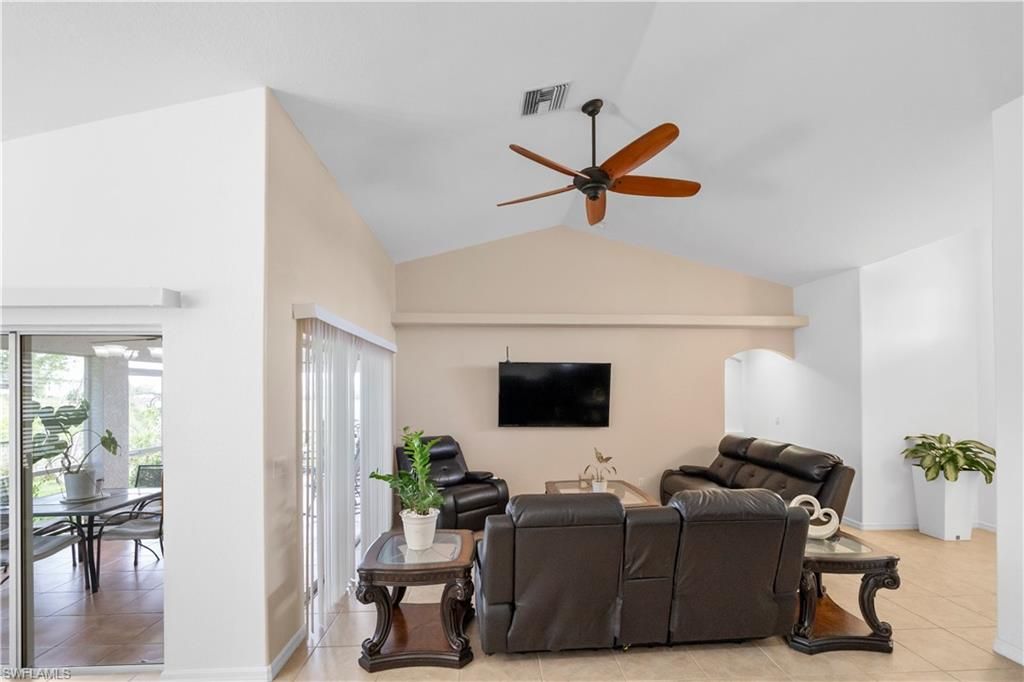 1315 NE 20th Ave , Cape Coral, FL 33909 Photo