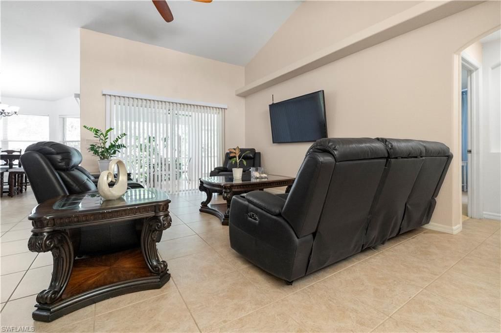 1315 NE 20th Ave , Cape Coral, FL 33909 Photo