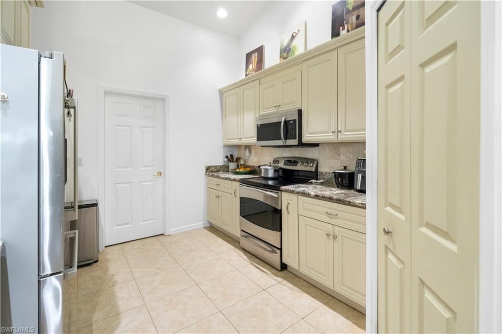 1315 NE 20th Ave , Cape Coral, FL 33909 Photo