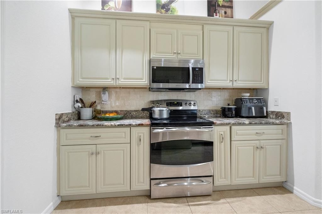 1315 NE 20th Ave , Cape Coral, FL 33909 Photo