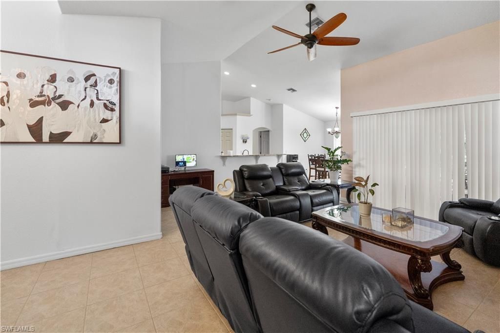 1315 NE 20th Ave , Cape Coral, FL 33909 Photo