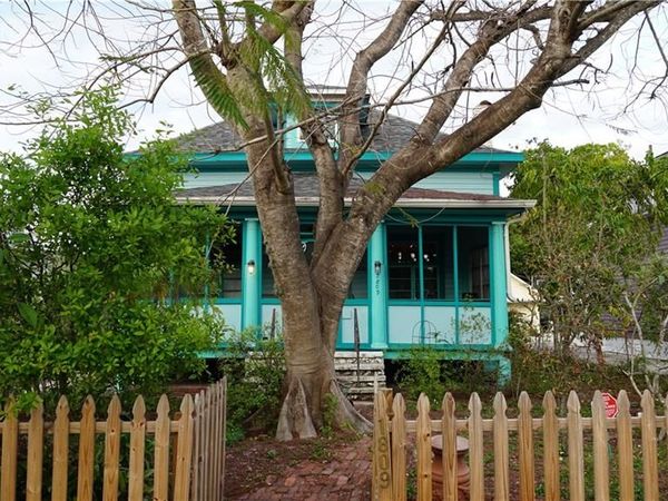 1809 Hough ST , FORT MYERS, FL 33901