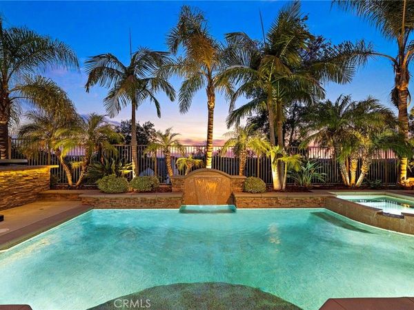 8 Ranunculus Street, Ladera Ranch, CA 92694