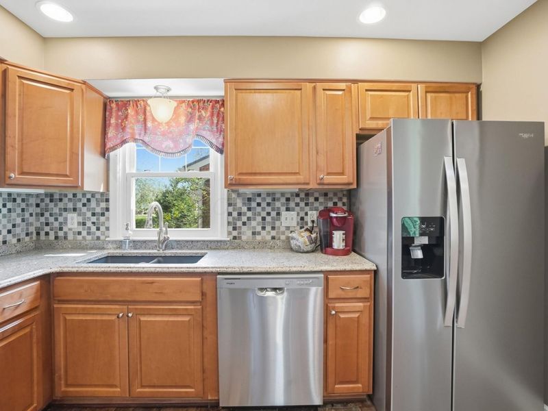 751 Garrett Drive, Columbus, OH 43214 Photo 13