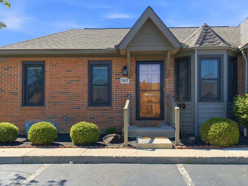 5801 Thada Lane, Columbus, OH 43229 Photo 1