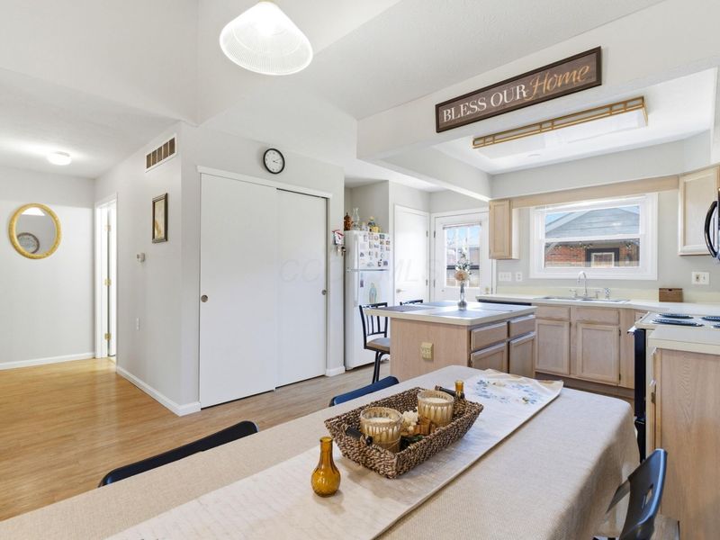 5801 Thada Lane, Columbus, OH 43229 Photo 15