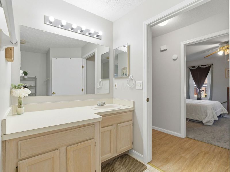 5801 Thada Lane, Columbus, OH 43229 Photo 18