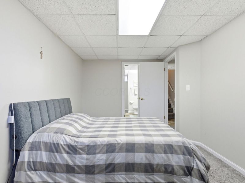 5801 Thada Lane, Columbus, OH 43229 Photo 22