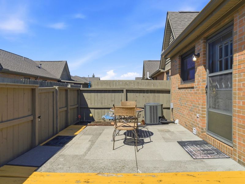 5801 Thada Lane, Columbus, OH 43229 Photo 33