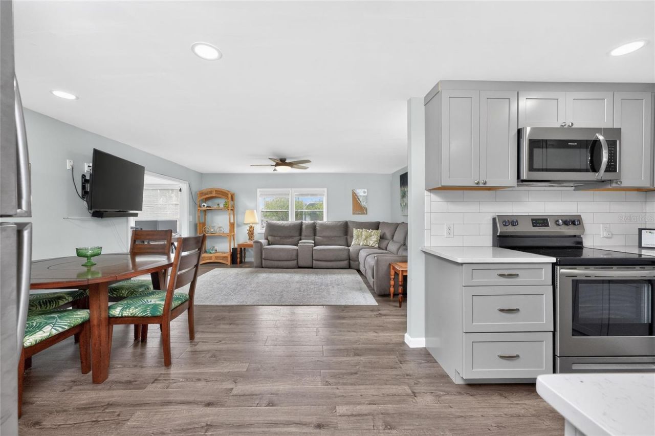 258 Via De Luna , Englewood, FL 34224 Photo