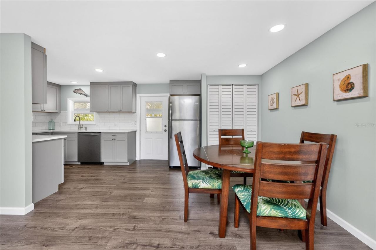 258 Via De Luna , Englewood, FL 34224 Photo