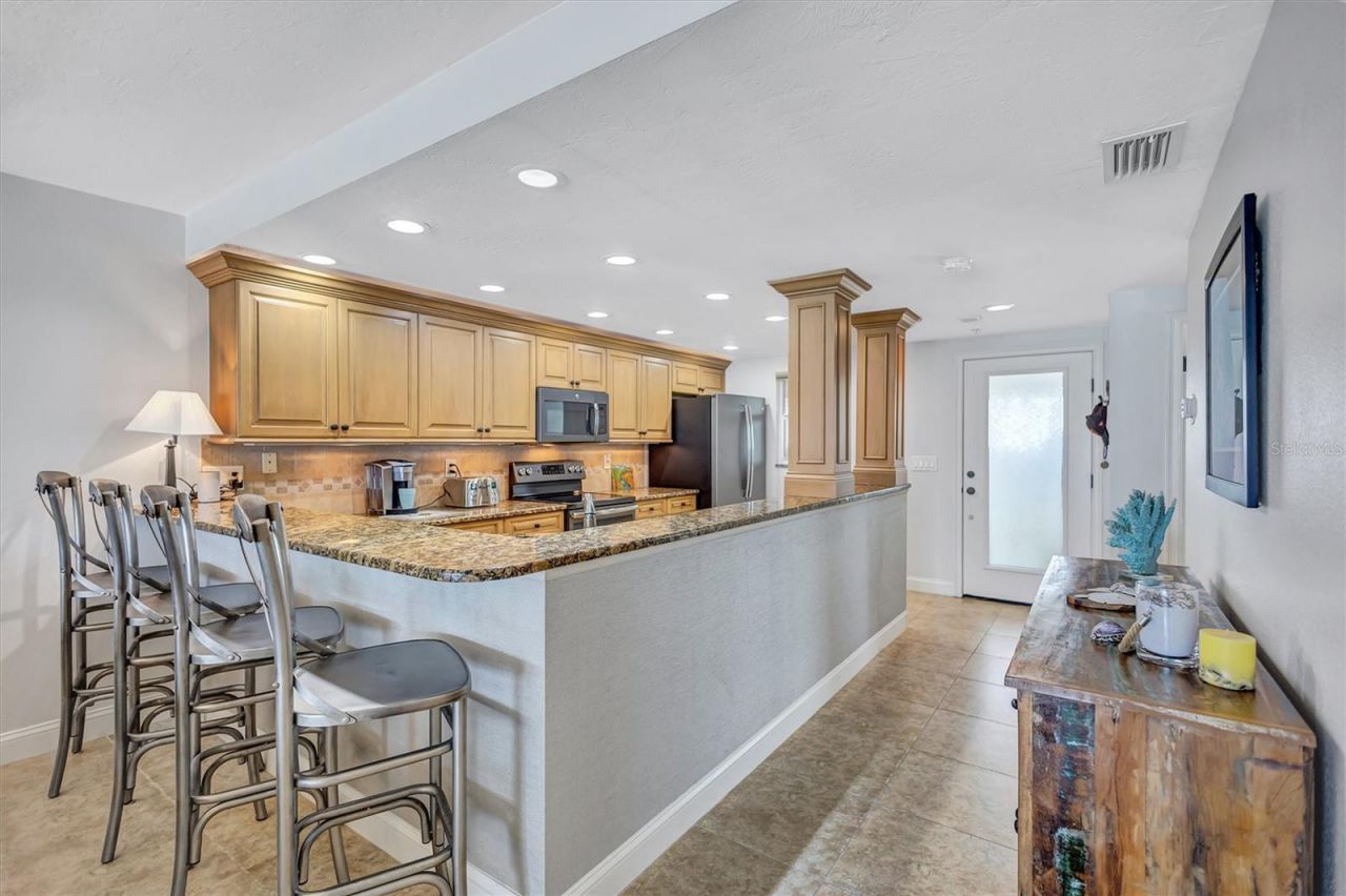 6140 Midnight Pass Road , Unit 501, Sarasota, FL 34242 Photo