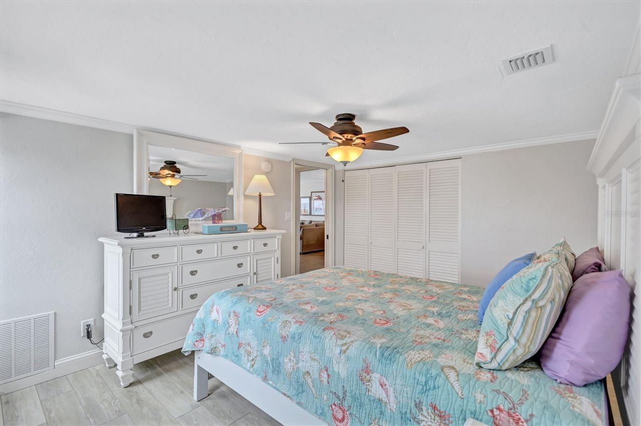 6140 Midnight Pass Road , Unit 501, Sarasota, FL 34242 Photo