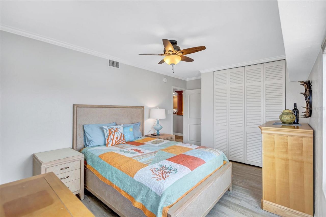 6140 Midnight Pass Road , Unit 501, Sarasota, FL 34242 Photo