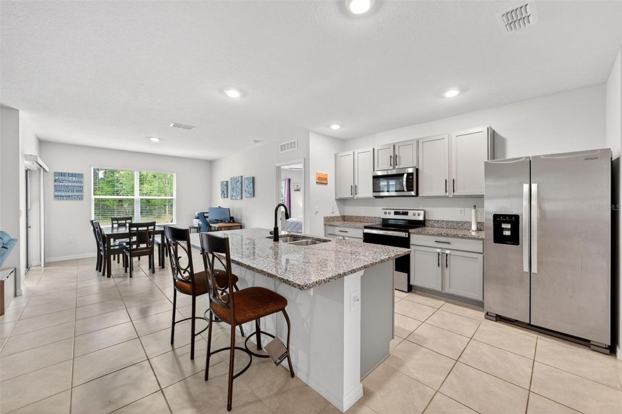 3007 Staten Drive, Deltona, FL 32738 Photo