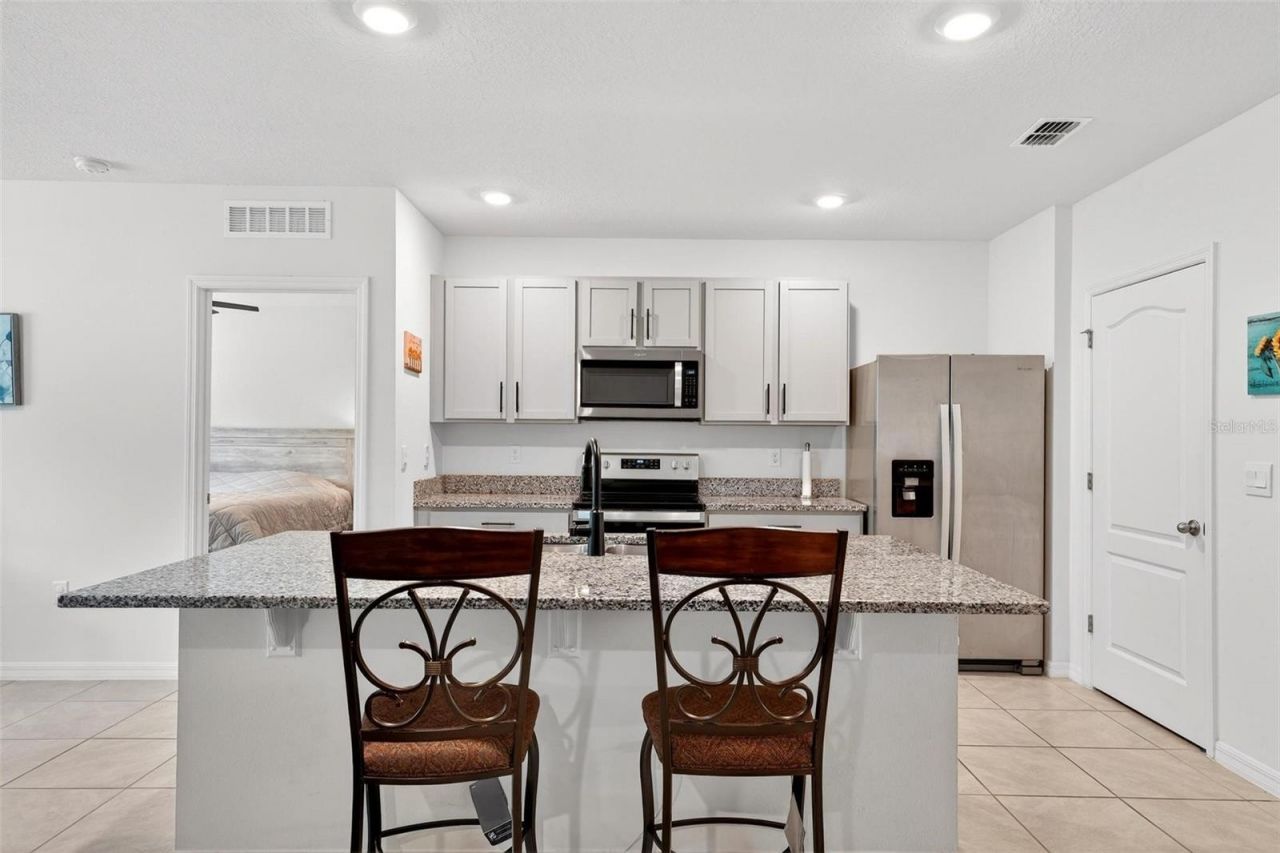 3007 Staten Drive, Deltona, FL 32738 Photo