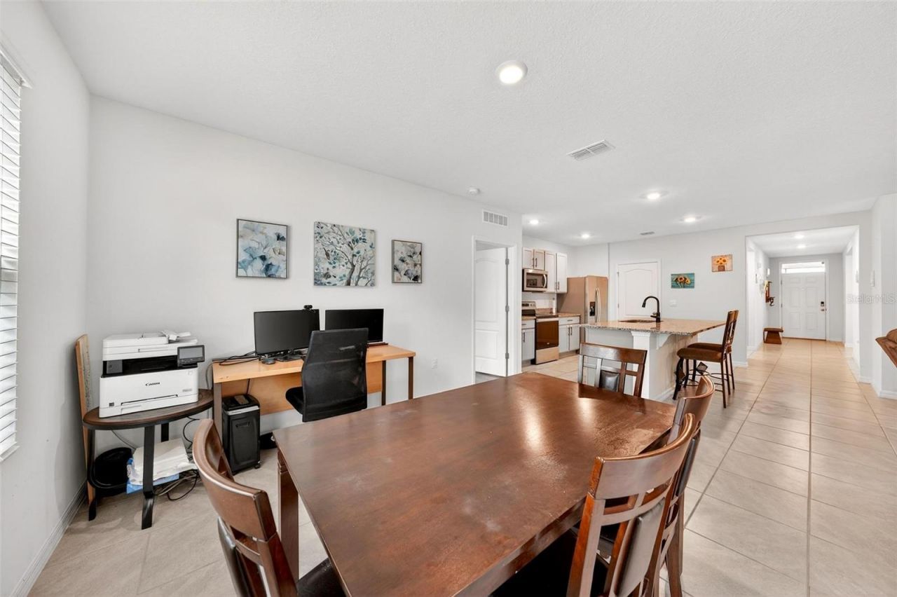 3007 Staten Drive, Deltona, FL 32738 Photo